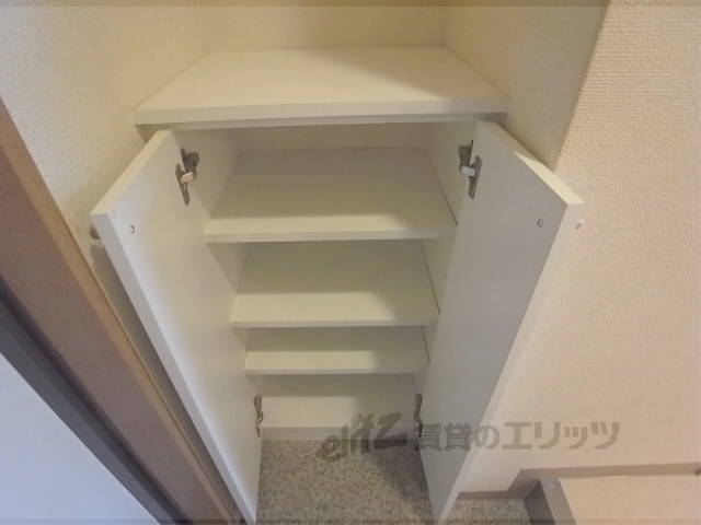 収納　下駄箱