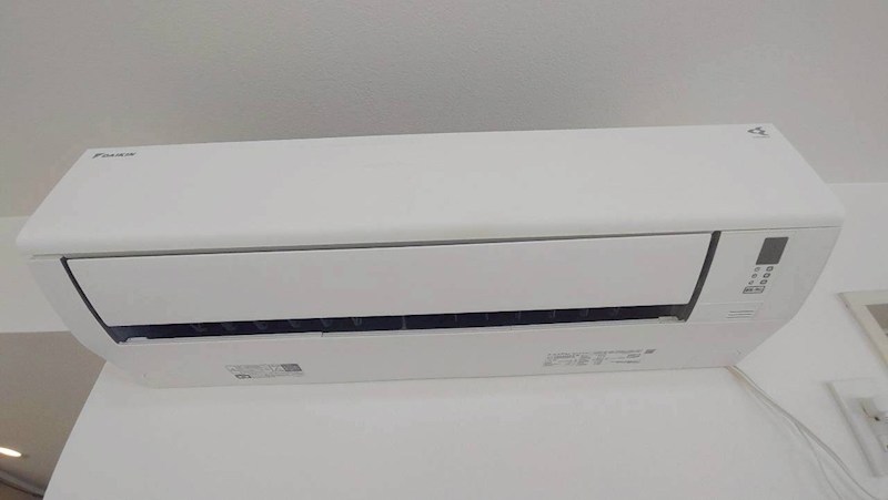 その他設備　エアコン2基