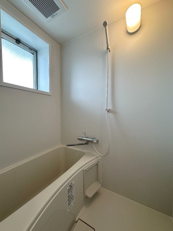 バス・シャワールーム　浴室リフォーム工事実施済み