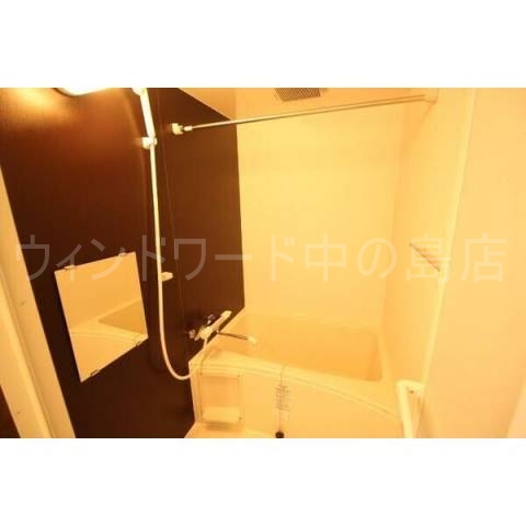 バス・シャワールーム　詳細は、ウィンドワード中の島店までご相談下さい。