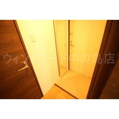 玄関　詳細は、ウィンドワード中の島店までご相談下さい。