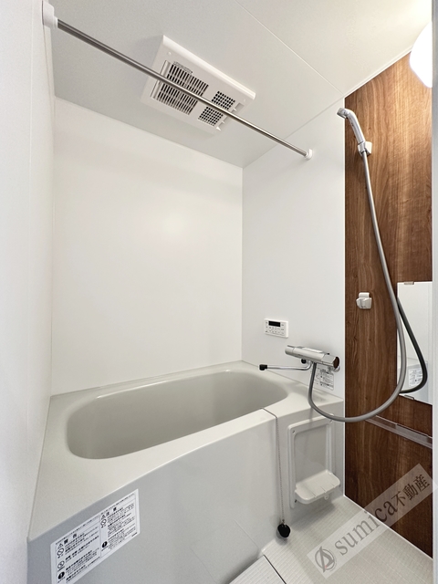 バス・シャワールーム　追い炊き＆浴室乾燥機完備です！