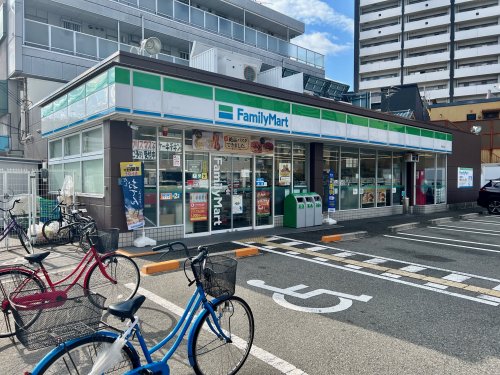 コンビニ　ファミリーマート 南住吉店（コンビニ）まで185m