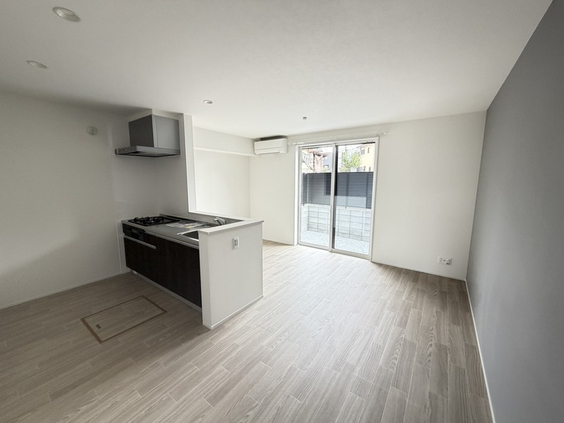 居室・リビング　居間です