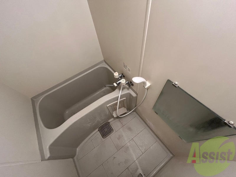 バス・シャワールーム　お風呂です。ゆっくりお風呂につかるのも体に良いですね～