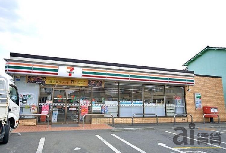 コンビニ　セブンイレブン所沢狭山ヶ丘2丁目店（コンビニ）まで400m