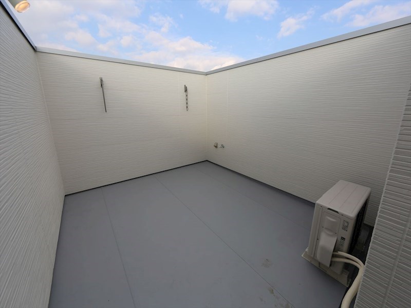 バルコニー　ルーフバルコニー