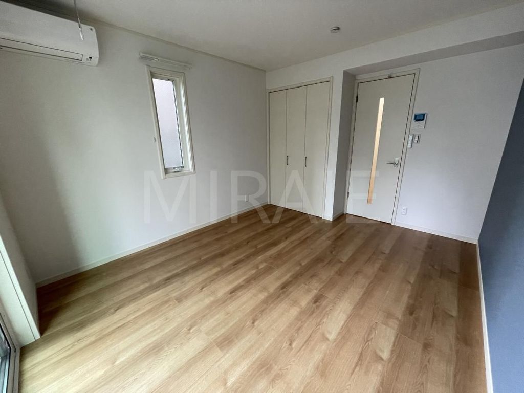 居室・リビング　同シリーズの参考写真です。