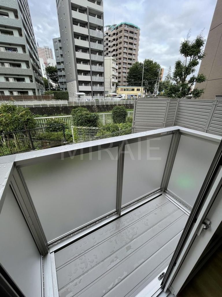 バルコニー　同シリーズの参考写真です。