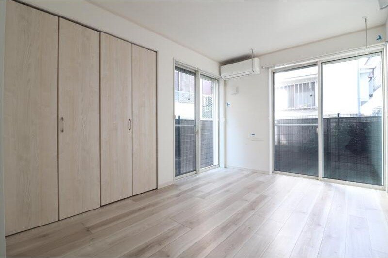 居室・リビング　同仕様