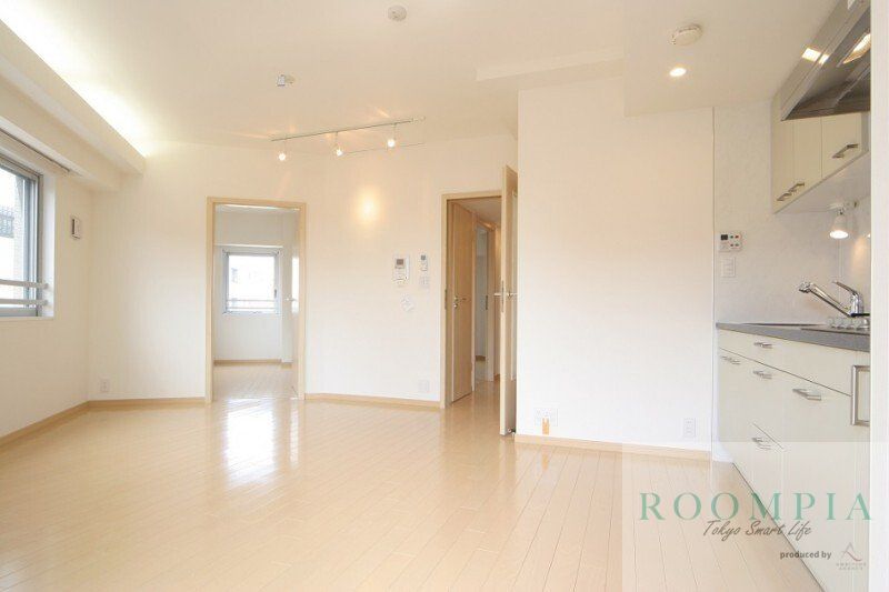 居室・リビング　物件画像