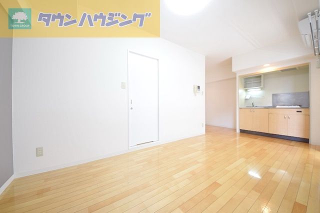 居室・リビング　現地待ち合わせ歓迎♪お問合せはタウンハウジング千葉店まで！…