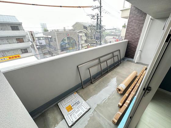 バルコニー　※別部屋の写真です