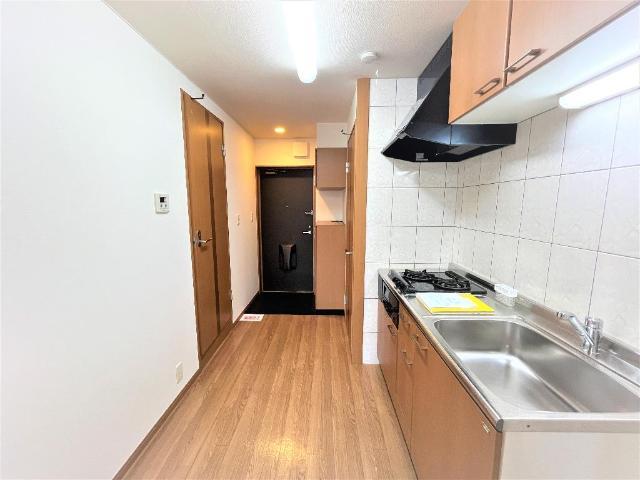 居室・リビング　廊下