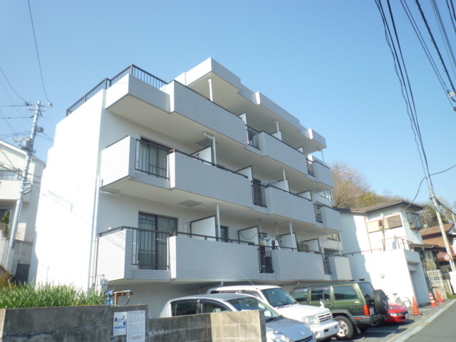 建物外観　小田急線読売ランド前駅から徒歩５分☆