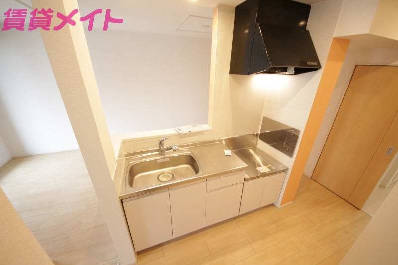 キッチン　同タイプの部屋写真です。