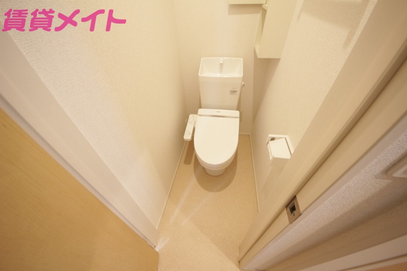 トイレ　同タイプの部屋写真です。