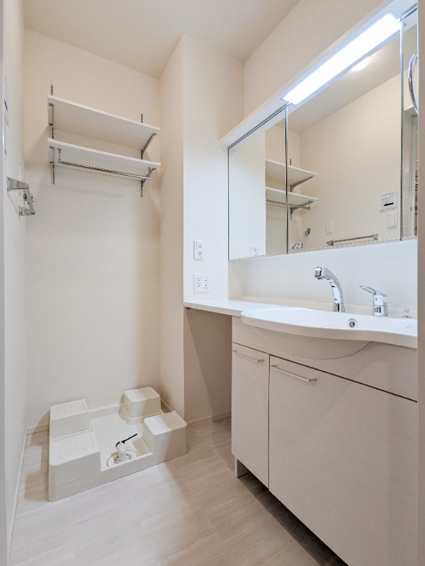 洗面設備　図面と現状に相違がある場合には現状を優先