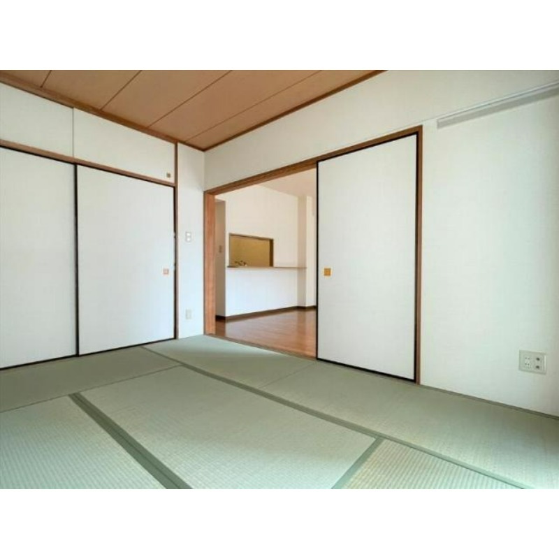 その他部屋・スペース　６帖の洋室です♪