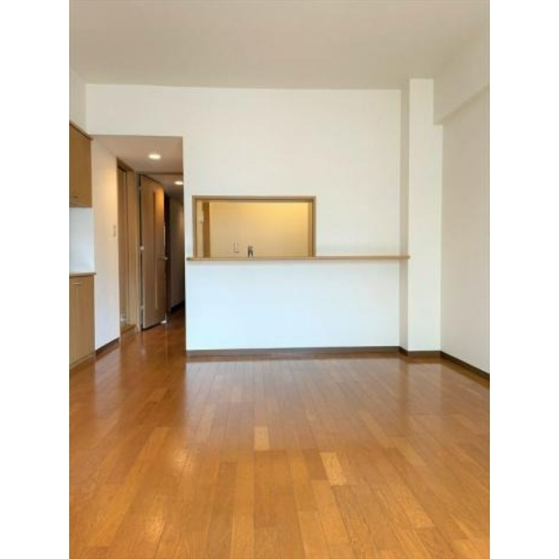 その他設備　バルコニー側から見たお部屋♪