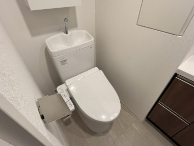 トイレ　別部屋参考写真