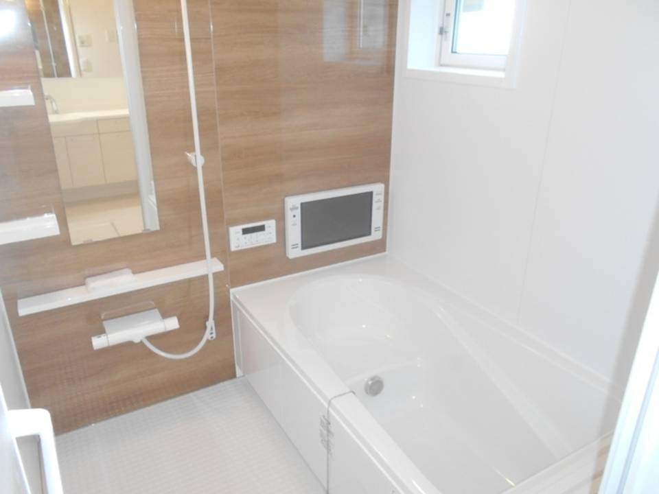 バス・シャワールーム　浴室