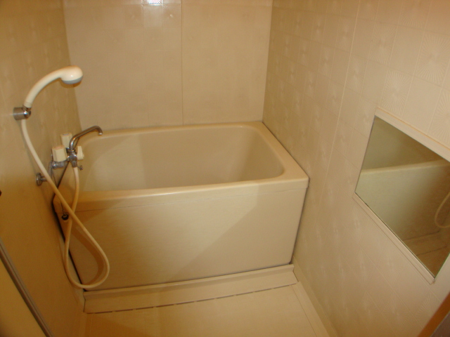 バス・シャワールーム　バス（イメージ）