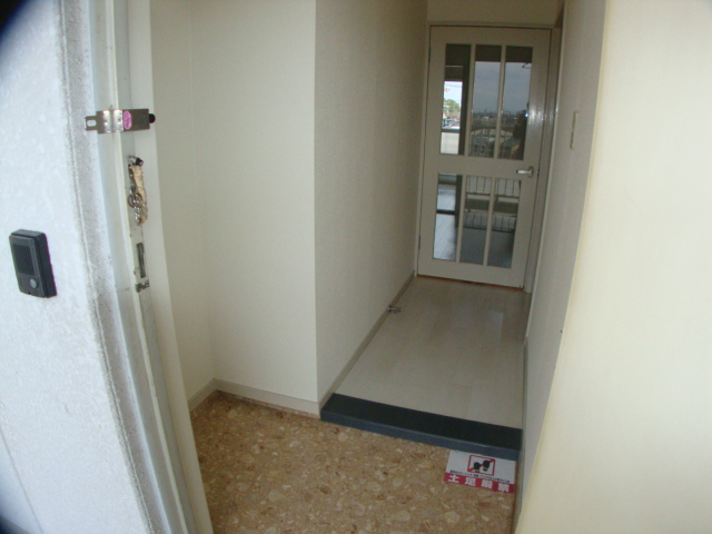 玄関　玄関（イメージ）