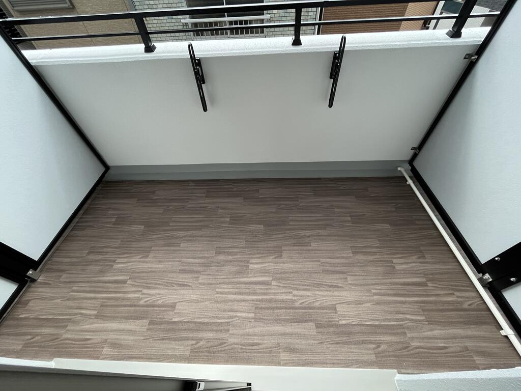 バルコニー　同じタイプ同じモデルを使用