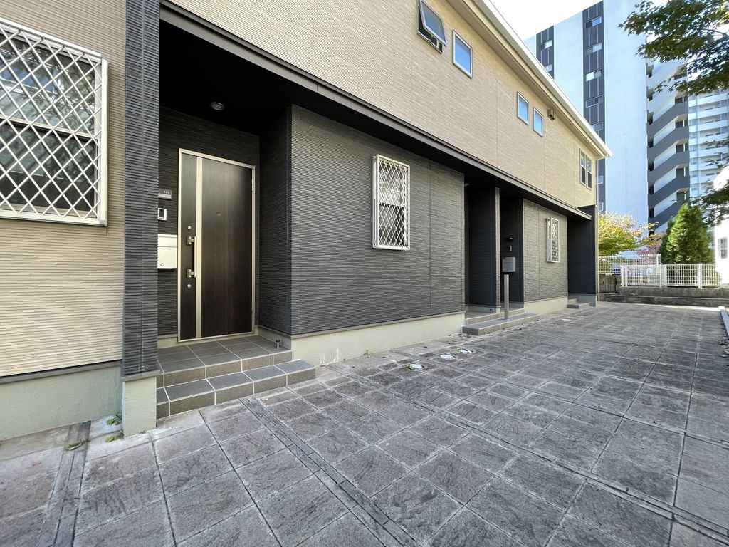 エントランス　エントランス