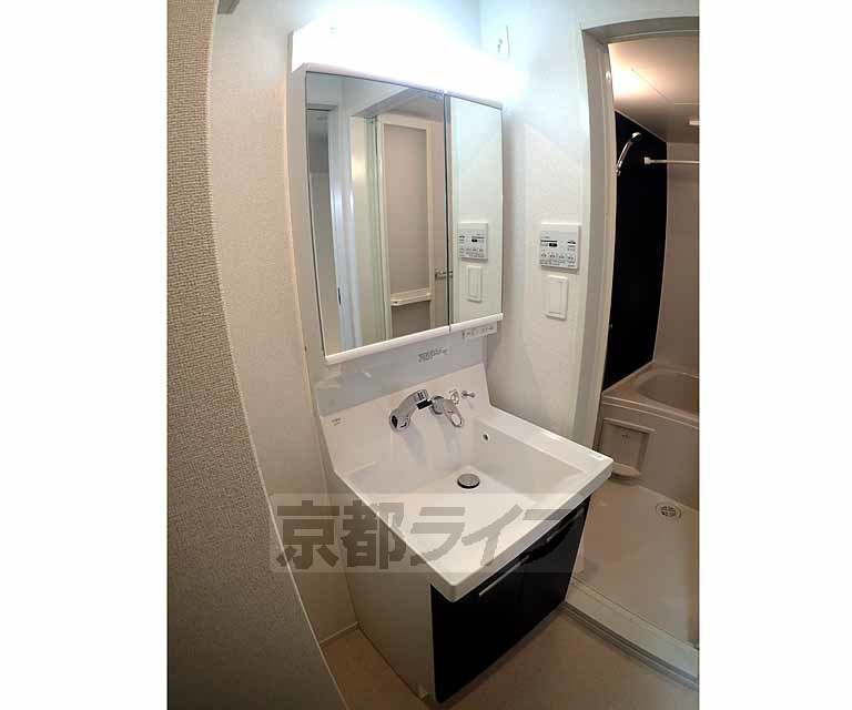 洗面設備　独立洗面台