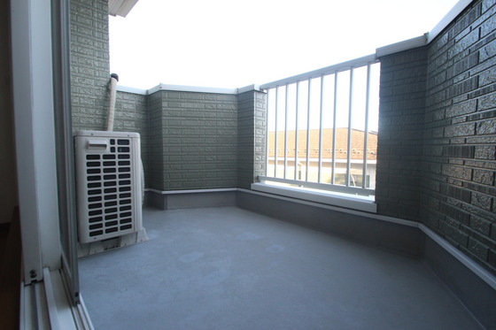 バルコニー　※別部屋の写真です