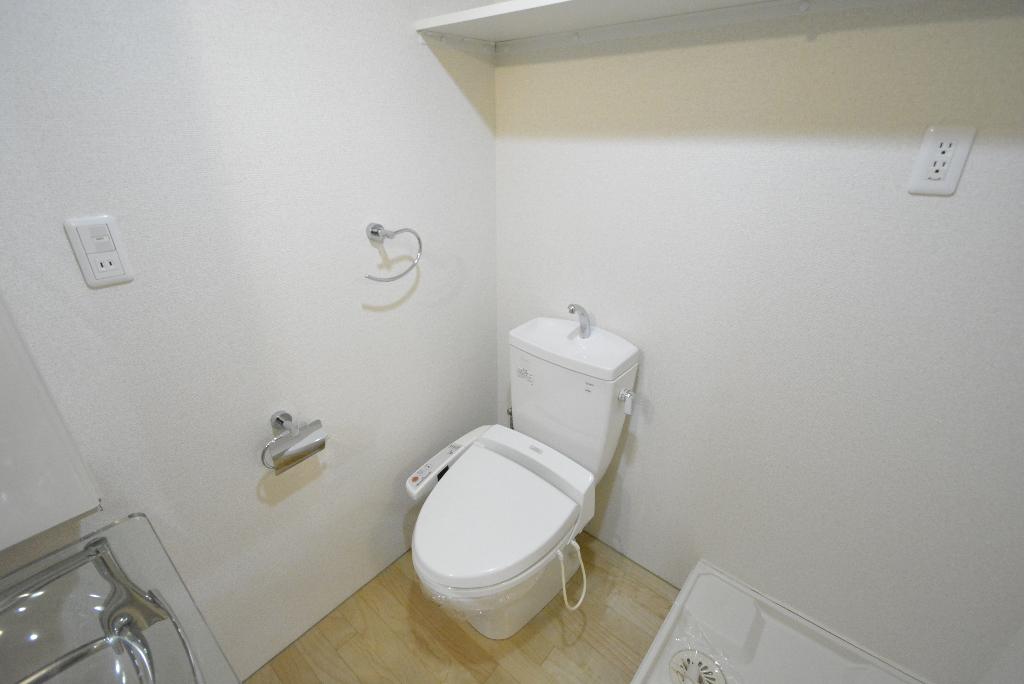 トイレ　シャワー付トイレ