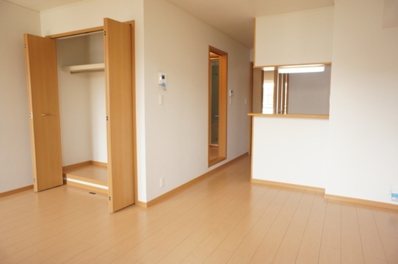 居室・リビング　図面と現状に相違がある場合には現状を優先