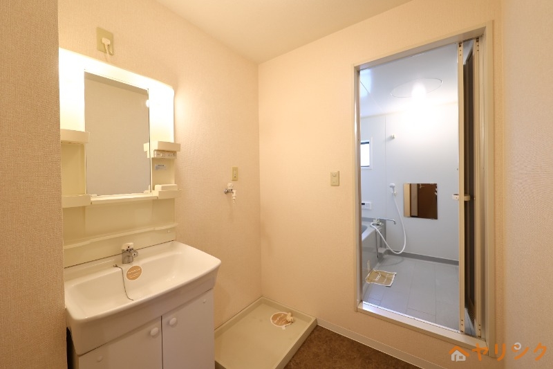 洗面設備　類似部屋イメージ