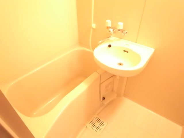 バス・シャワールーム　バス