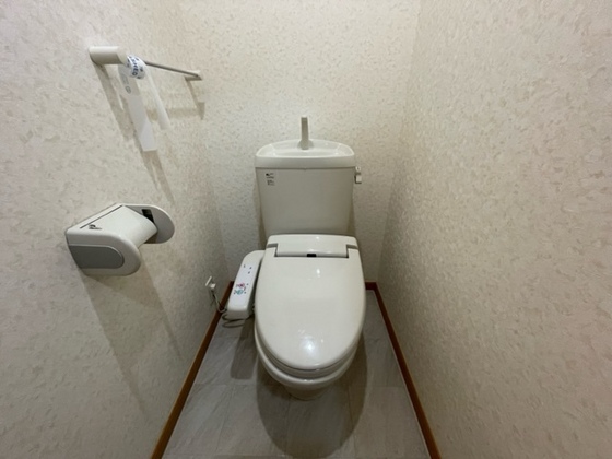 トイレ　※別部屋の写真です