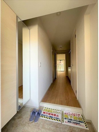 玄関　★見学予約受付中★