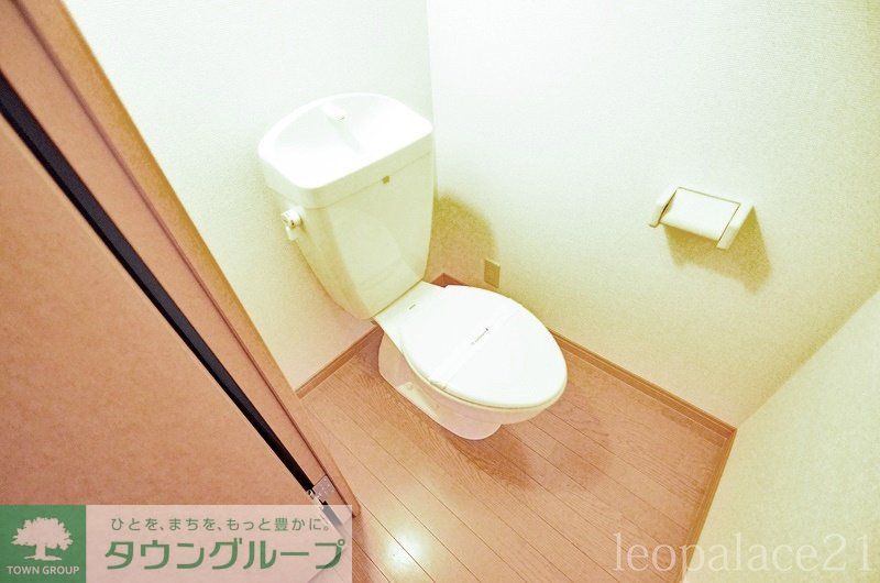 トイレ　同タイプの物件写真となります