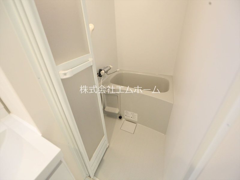 バス・シャワールーム　バスルーム　浴室暖房乾燥機付き