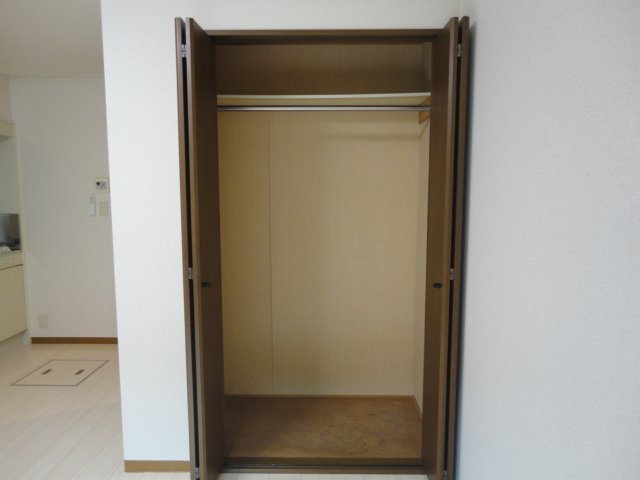 収納　クローゼット