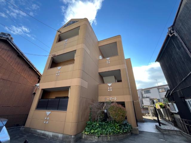 建物外観　外観写真（昼）