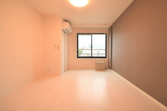 居室・リビング　■エアコン■24時間換気システム