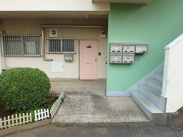 エントランス　エントランス