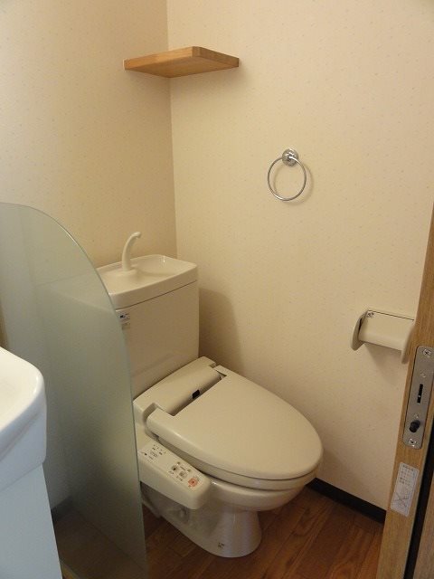 トイレ　(同マンション別部屋)