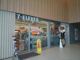 コンビニ　セブンイレブン歌舞伎座タワー店（コンビニ）まで160m