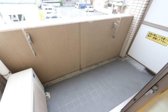 バルコニー　２０１号室の写真になります。