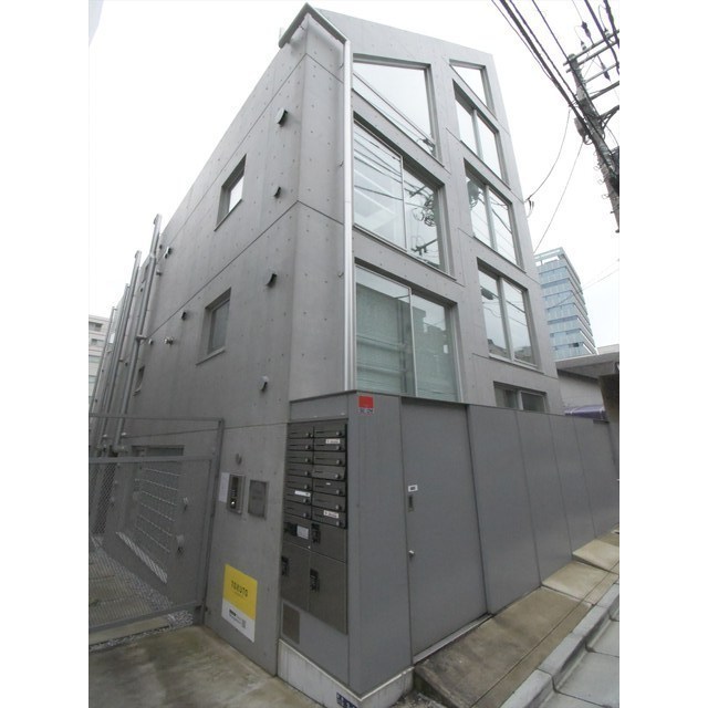 建物外観　落ち着いた雰囲気の外観です
