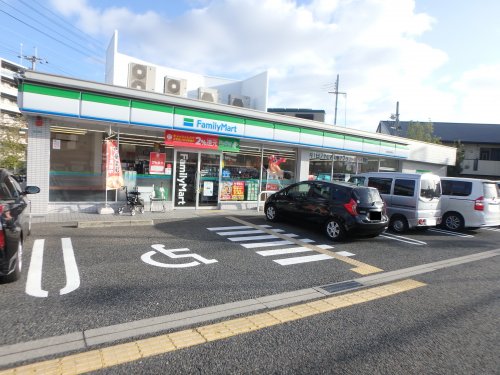 コンビニ　ファミリーマート　能登町店（コンビニ）まで472m