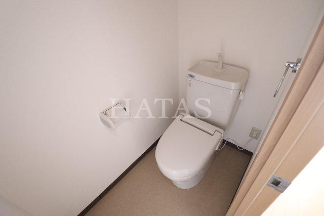 トイレ　同物件別部屋です。